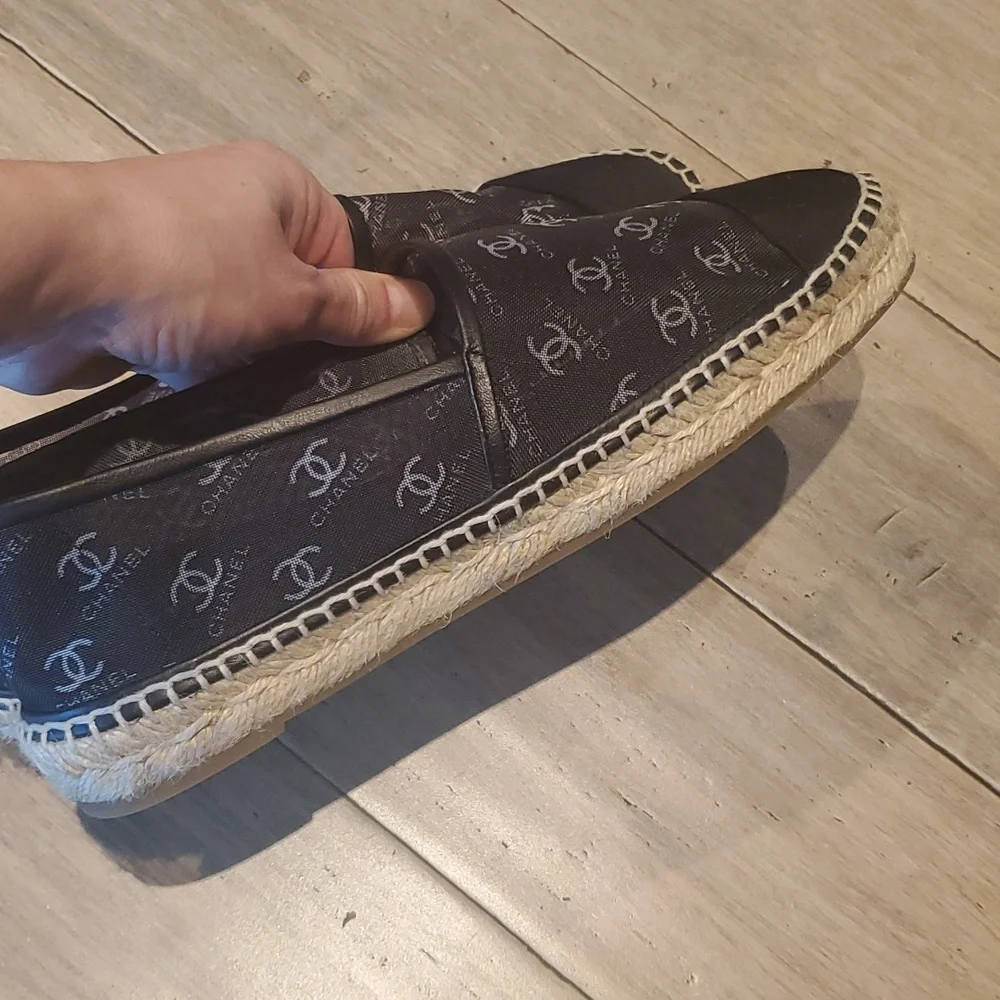 CHANEL Black CC Logo Espadrilles